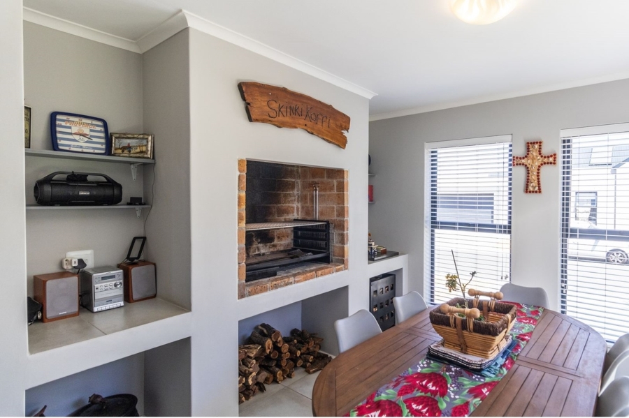 To Let 3 Bedroom Property for Rent in Aan de Wijnlanden Western Cape